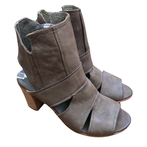 Free People Effie Leather Block Heel EU39 US9 Cutout Side Zip Gray - Picture 2 of 11